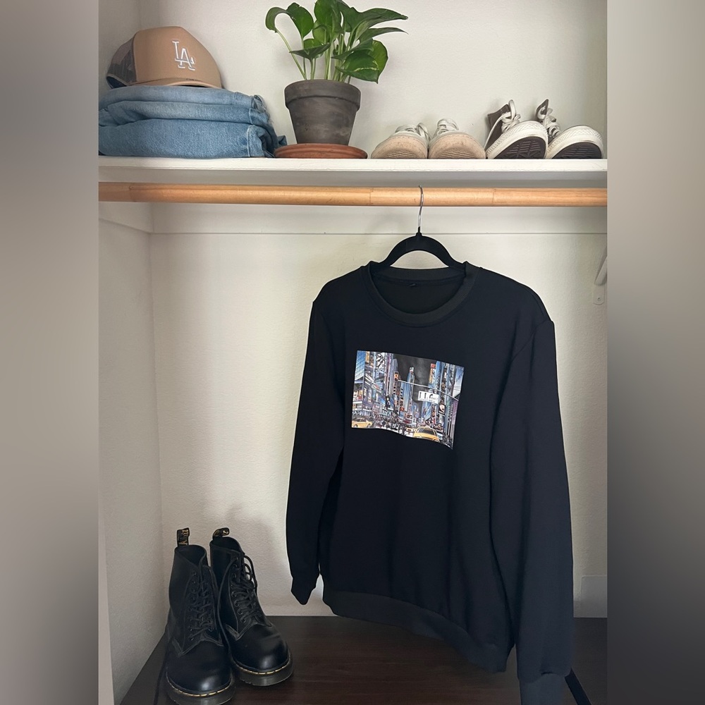NYC Graphic Sweater